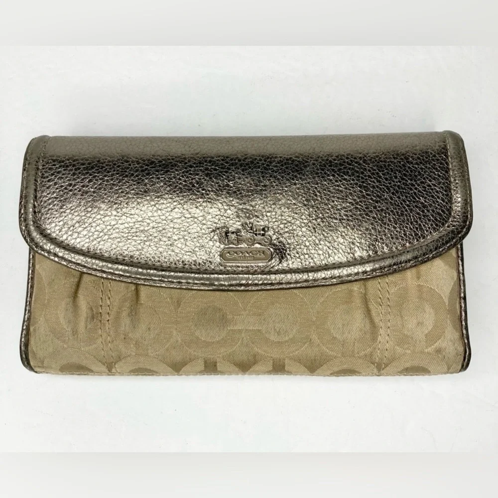 💕COACH Set Madison Metallic Silver & Tan Op Art Canvas Carryall Wallet